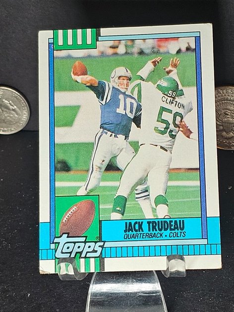Topps Fanatics vs Panini for NFL Collectors (2026 Guide)